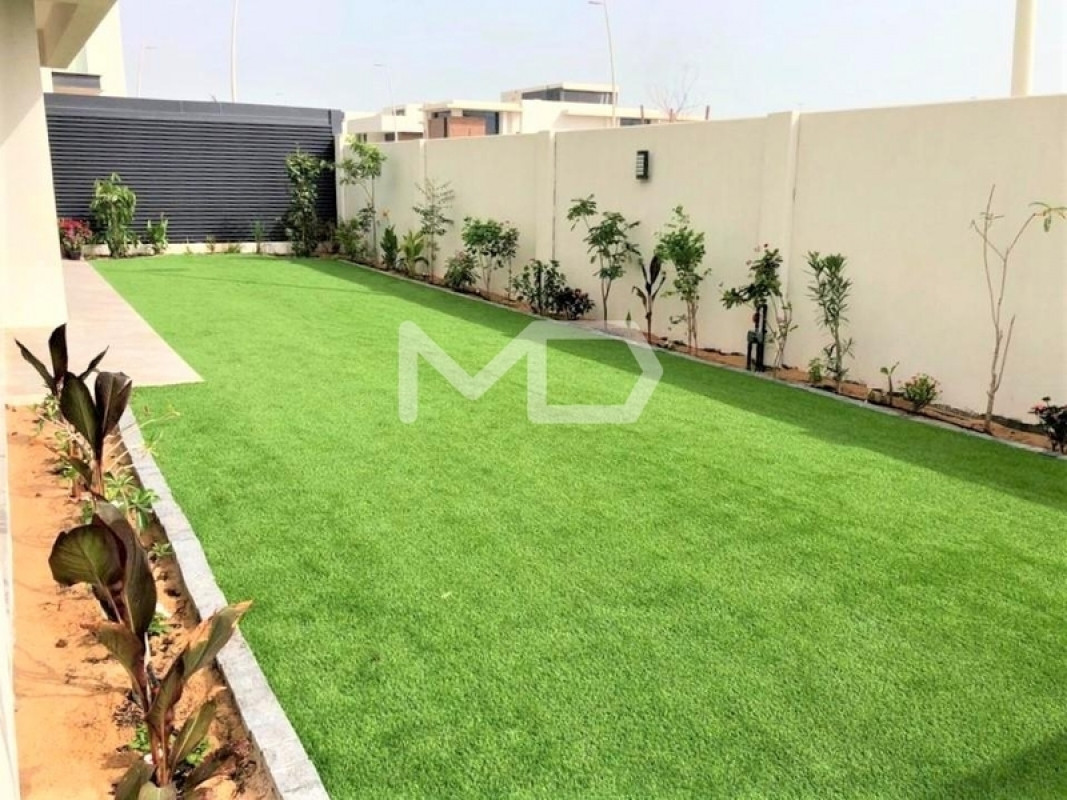 Private Garden | Corner Unit | Ready For Occupancy in West Yas