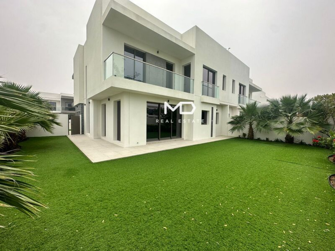 Hot Deal | Available to Move In | Modern FinishRedwoods in Yas Acres