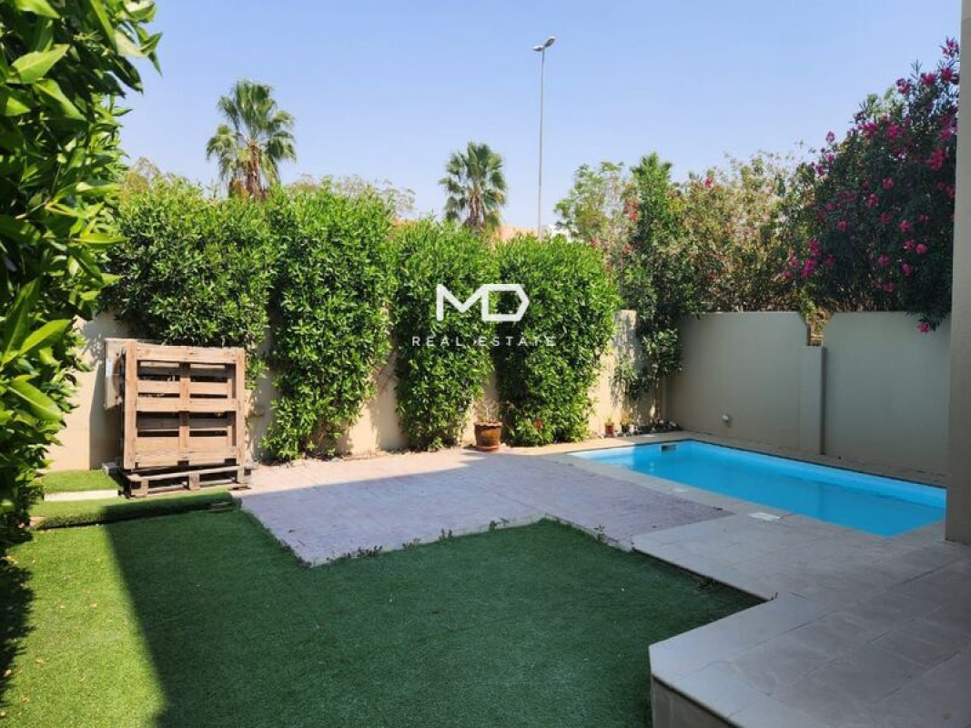 Private Pool and Garden | Single Corner Row VillaArabian Style in Al Reef Villas