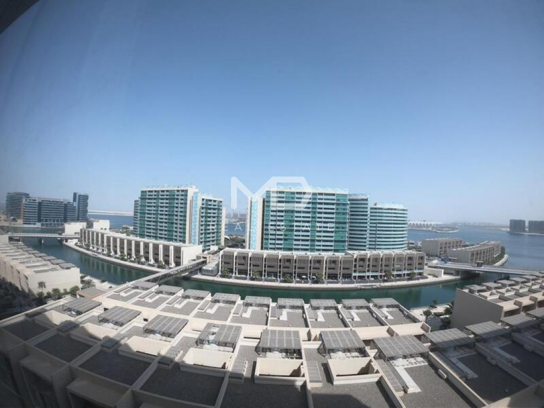 Canal and Sea View | Easy Payments | On High FloorAl Sana 2 in Al Muneera