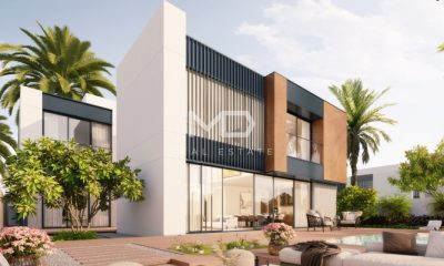 Double Row | Luxurious Villa | Premium Location –